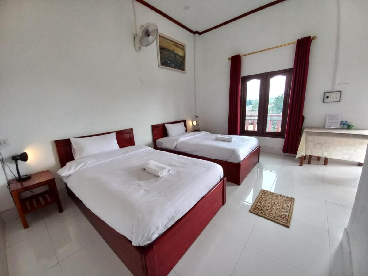Sipanya Guesthouse Muang Phonsavan Exterior photo
